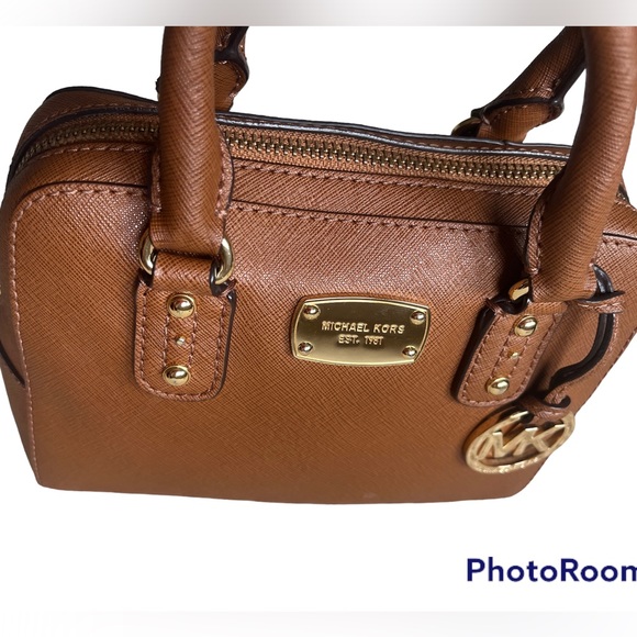 Michael Kors leather mini satchel - Picture 9 of 16